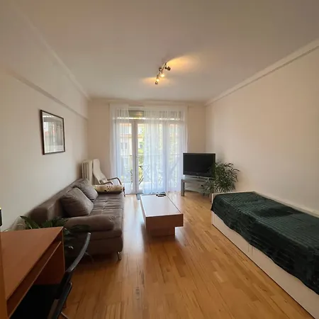 2br Near Nivy & Center Apartamento *